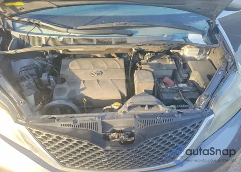 2012 Toyota Sienna Sport из США, поврежденный, VIN 5TDXK3DC7CS222213